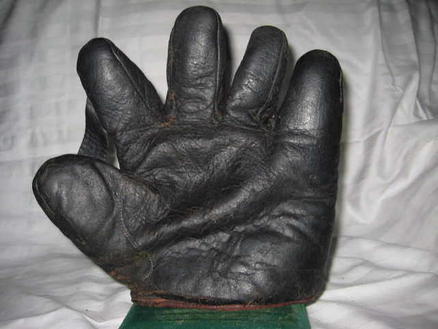 Spalding Black 1 Inch Web 1 Front